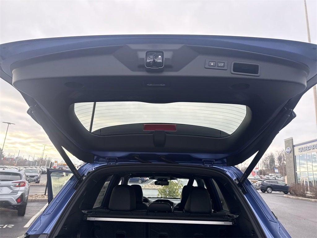 2025 Subaru FORESTER Touring Hybrid