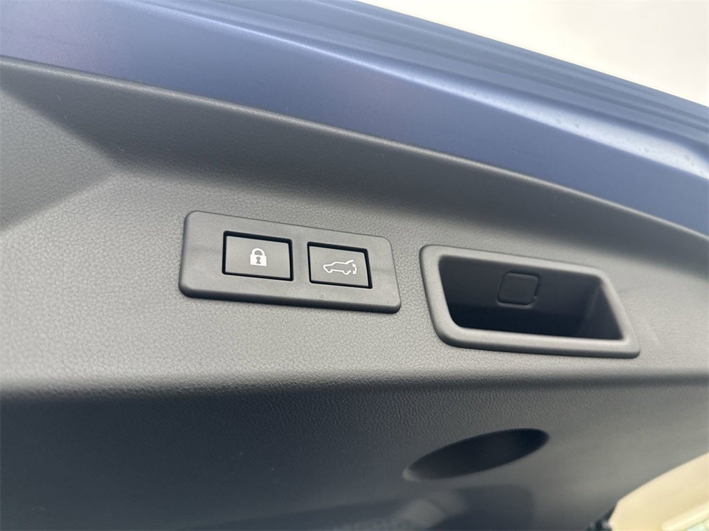 2025 Subaru FORESTER Touring Hybrid