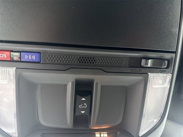 2025 Subaru FORESTER Touring Hybrid