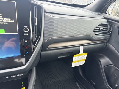 2025 Subaru FORESTER Touring Hybrid