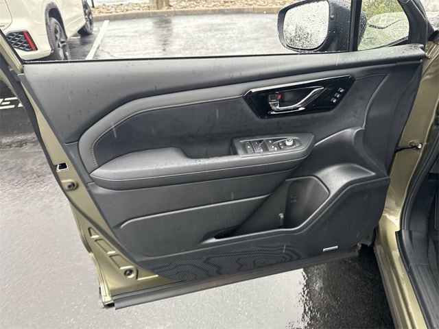 2025 Subaru FORESTER Touring Hybrid