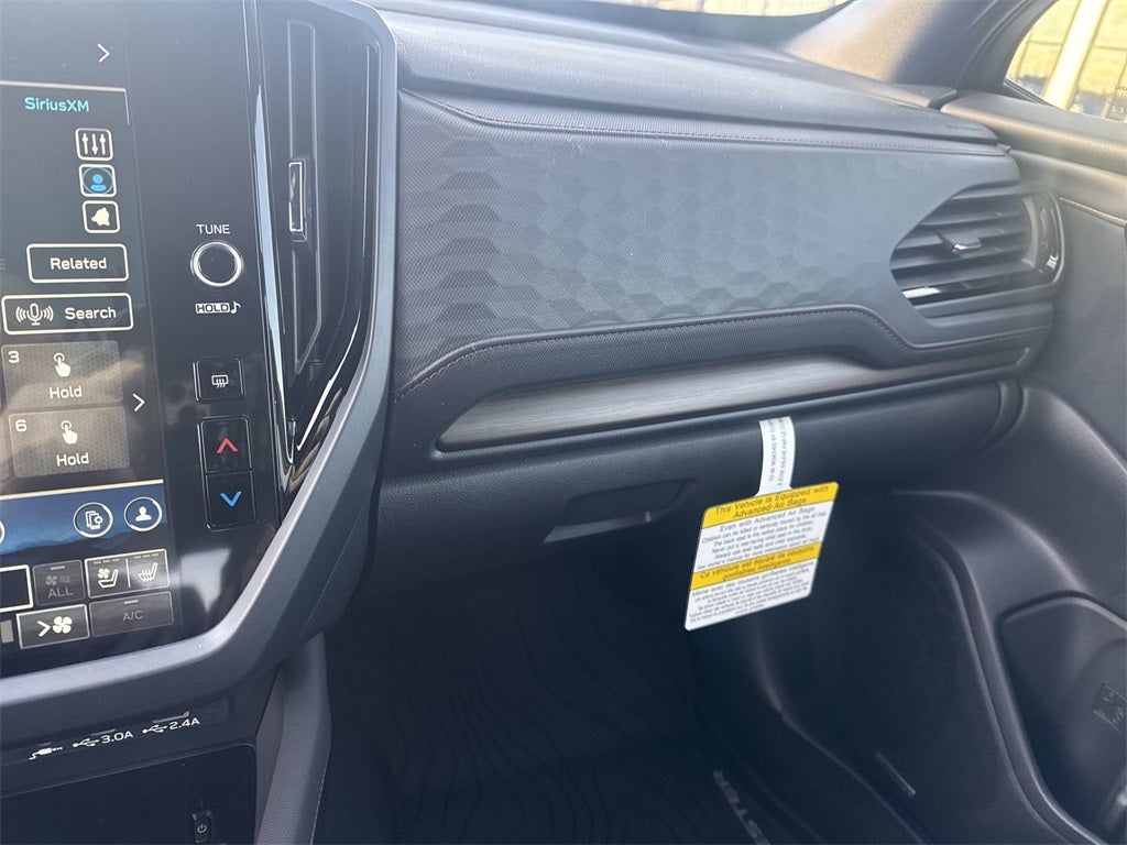 2025 Subaru FORESTER Touring Hybrid