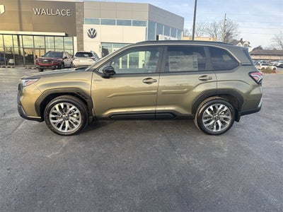 2025 Subaru FORESTER Touring Hybrid