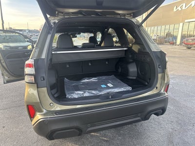 2025 Subaru FORESTER Touring Hybrid