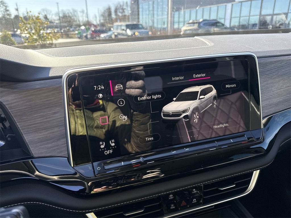 2026 Volkswagen Atlas 2.0T SEL Premium R-Line