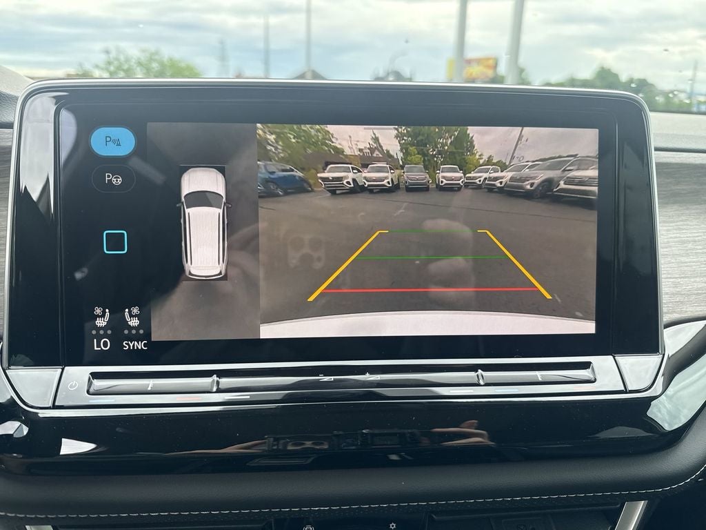 2026 Volkswagen Atlas 2.0T SEL Premium R-Line