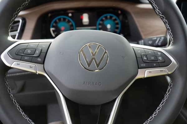 2024 Volkswagen Atlas 2.0T SE w/Technology in Bristol, TN - Wallace Imports of Bristol