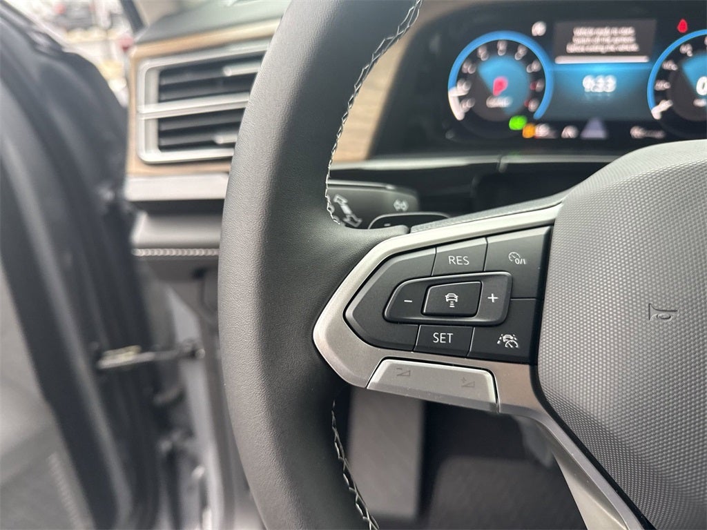 2026 Volkswagen Atlas 2.0T SE w/ Technology