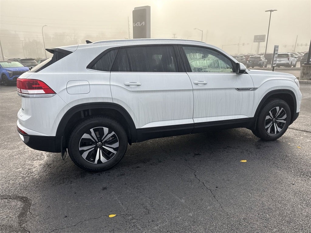 2026 Volkswagen Atlas Cross Sport 2.0T SE