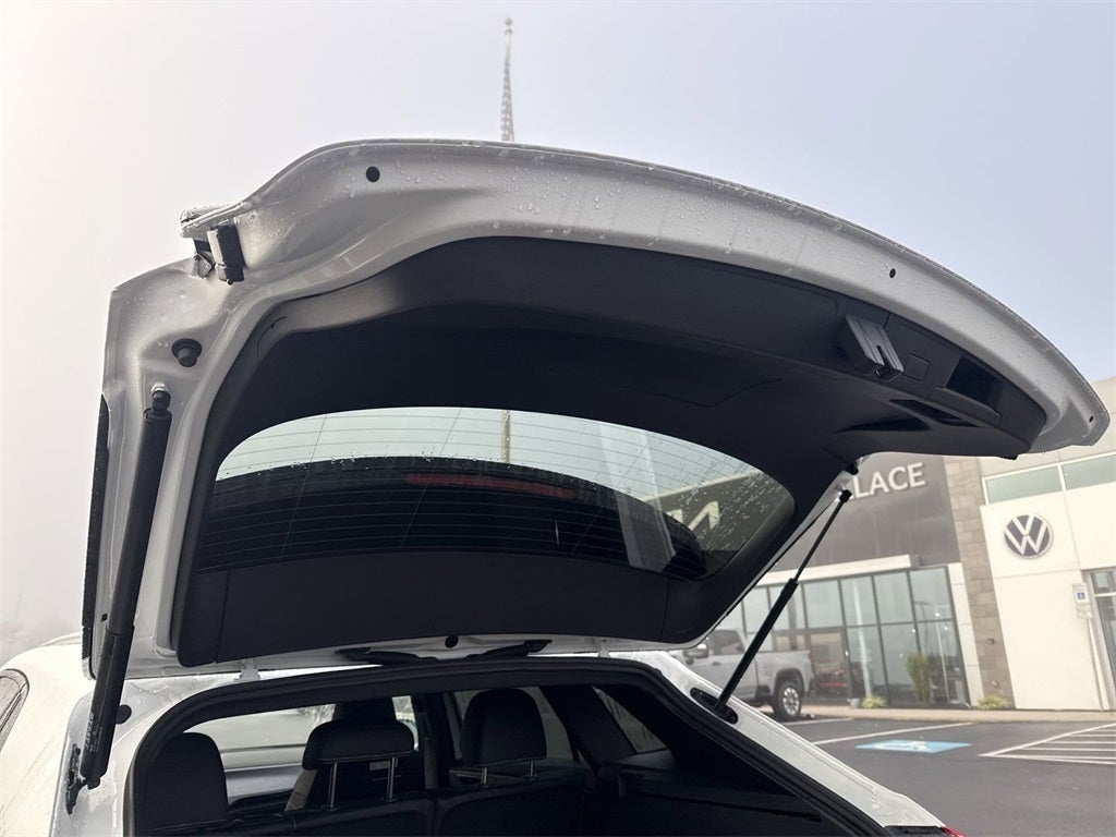 2026 Volkswagen Atlas Cross Sport 2.0T SE