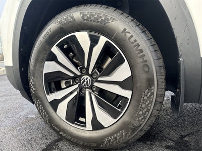 2026 Volkswagen Atlas Cross Sport 2.0T SE