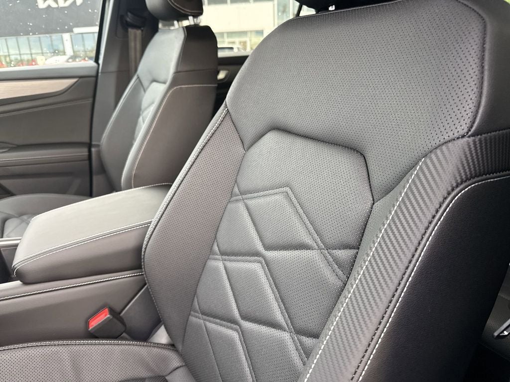 2026 Volkswagen Atlas Cross Sport 2.0T SE