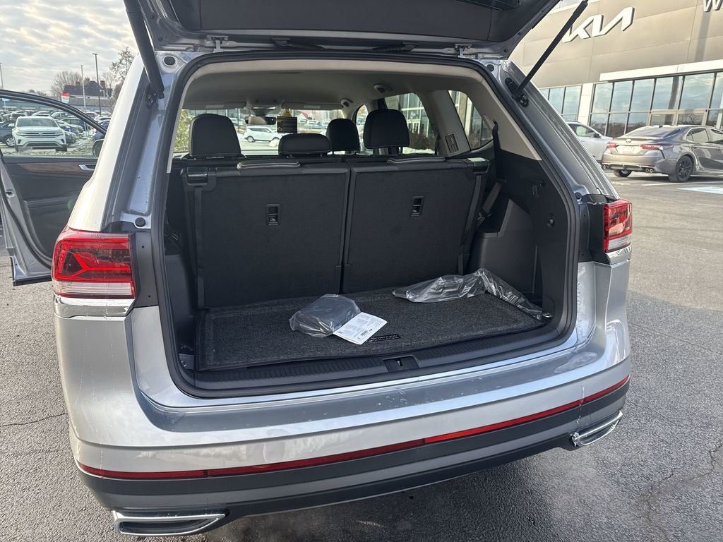 2026 Volkswagen Atlas 2.0T SE