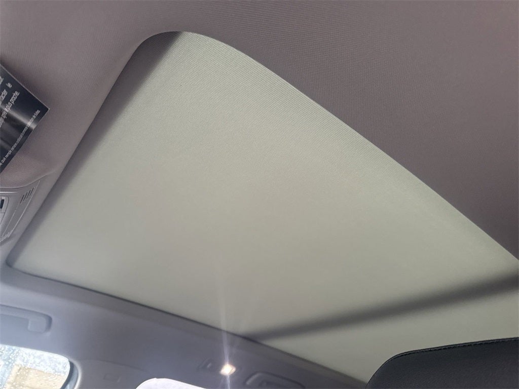 2026 Volkswagen Taos 1.5T SE Black