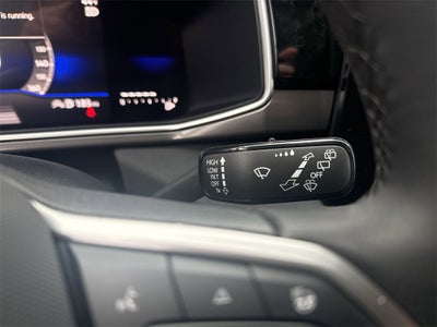 2026 Volkswagen Taos 1.5T SE Black