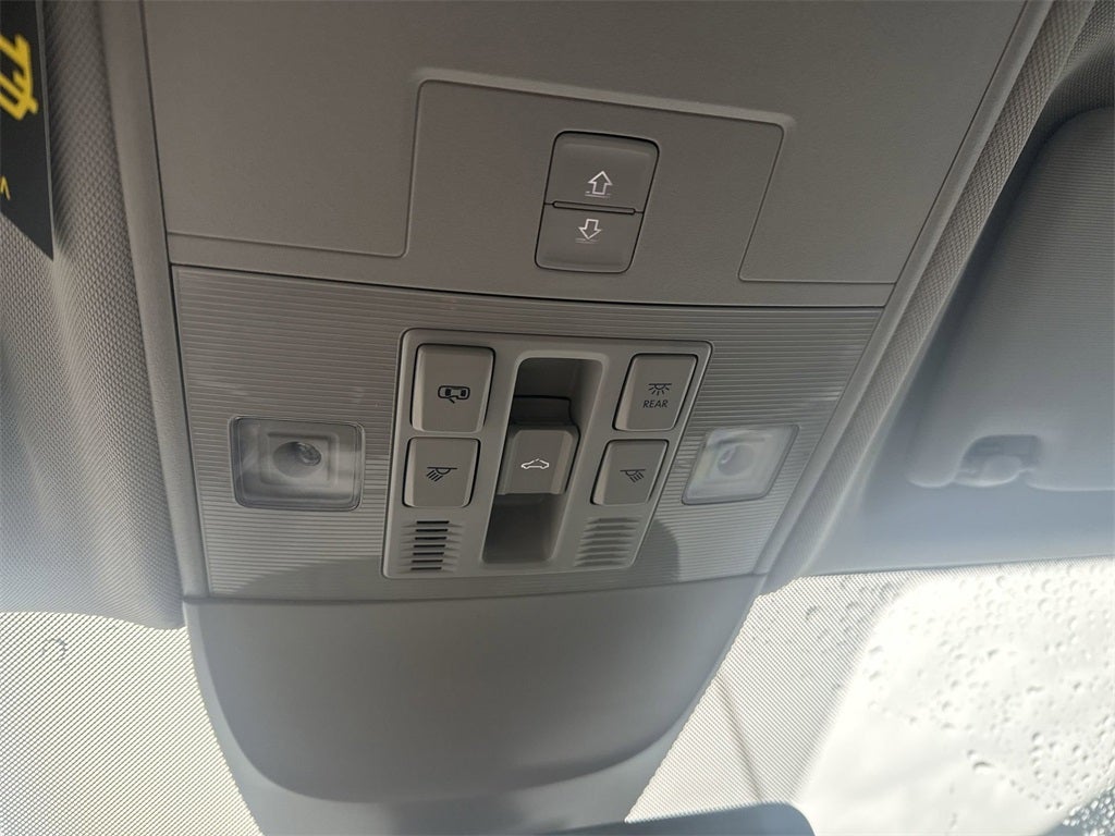 2026 Volkswagen Taos 1.5T SE Black