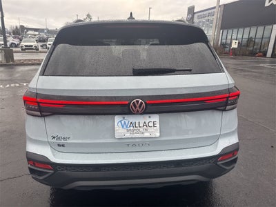 2026 Volkswagen Taos 1.5T SE Black