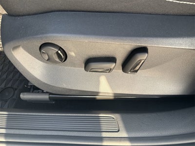 2025 Volkswagen Taos 1.5T SEL