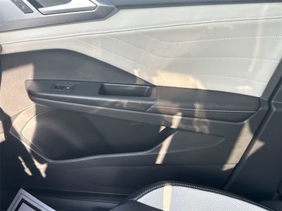 2025 Volkswagen Taos 1.5T SEL