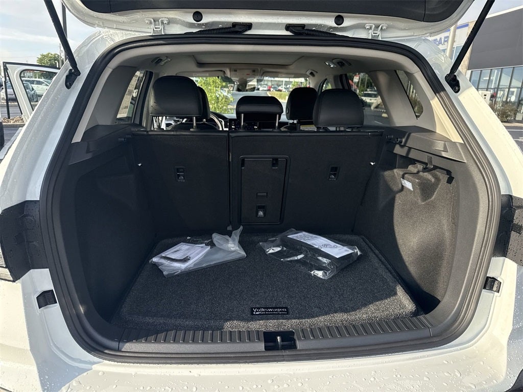 2025 Volkswagen Taos 1.5T SEL