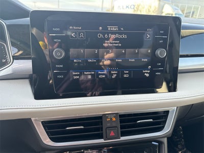 2025 Volkswagen Taos 1.5T SEL