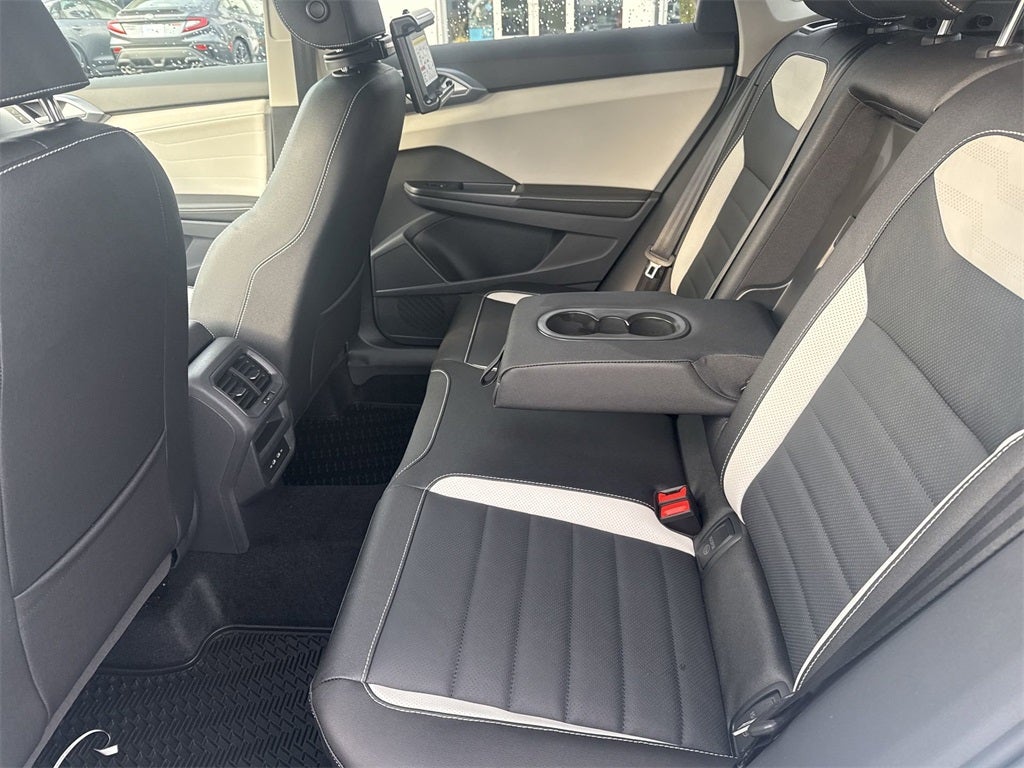 2026 Volkswagen Taos 1.5T SEL