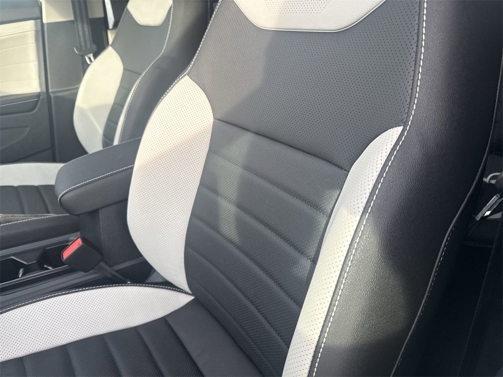 2026 Volkswagen Taos 1.5T SEL