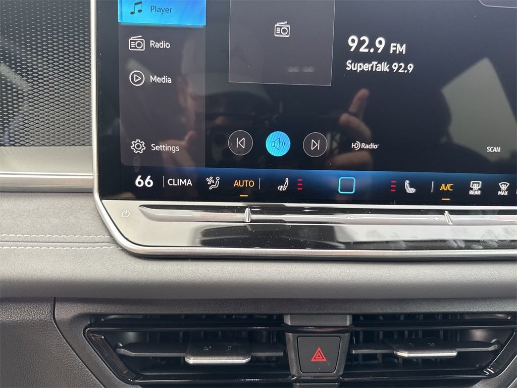 2025 Volkswagen Tiguan 2.0T SE