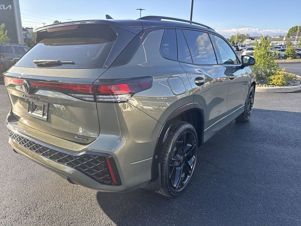 2026 Volkswagen Tiguan 2.0T SE R-Line Black