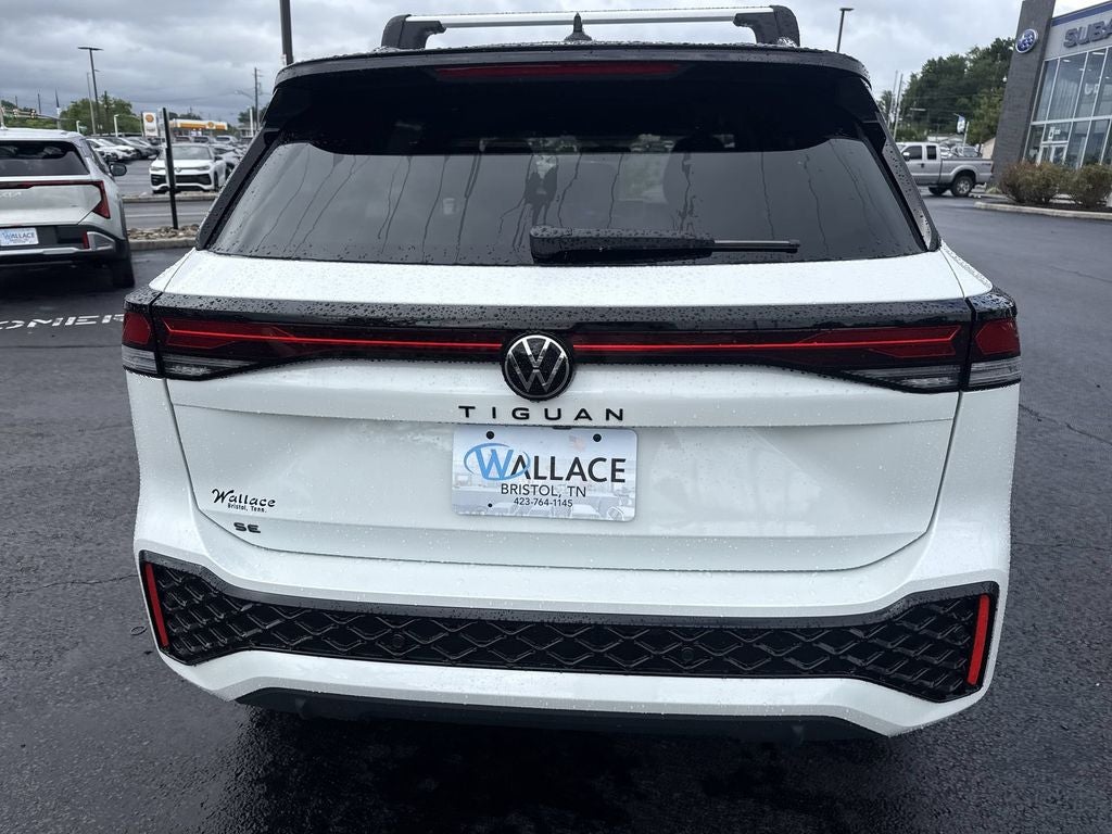 2026 Volkswagen Tiguan 2.0T SE R-Line Black