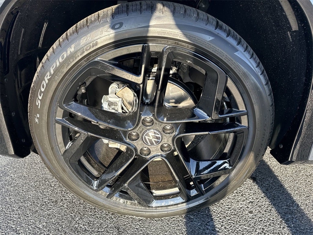 2025 Volkswagen Tiguan 2.0T SE R-Line Black