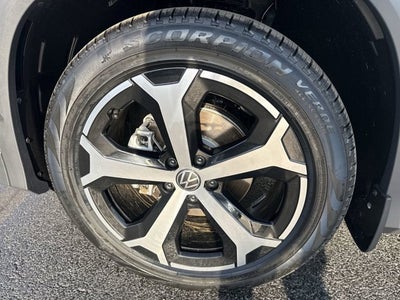 2026 Volkswagen Tiguan 2.0T SE