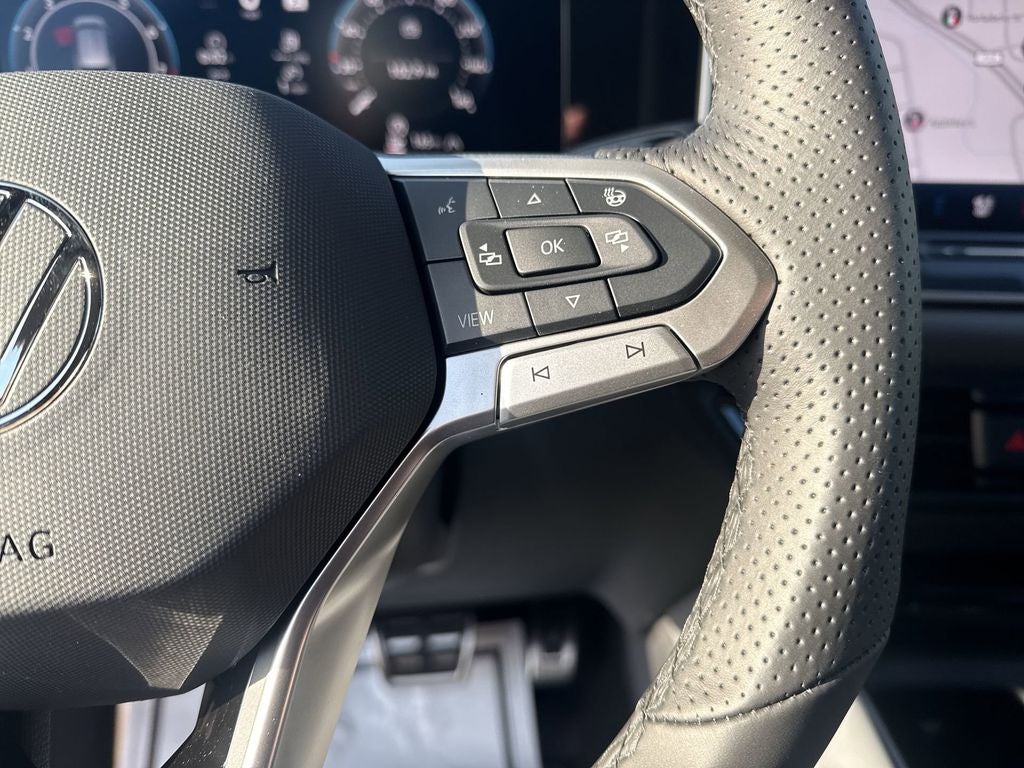 2026 Volkswagen Tiguan 2.0T SEL R-Line Turbo