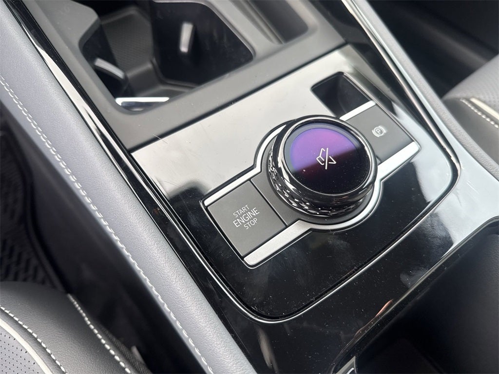 2026 Volkswagen Tiguan 2.0T SEL