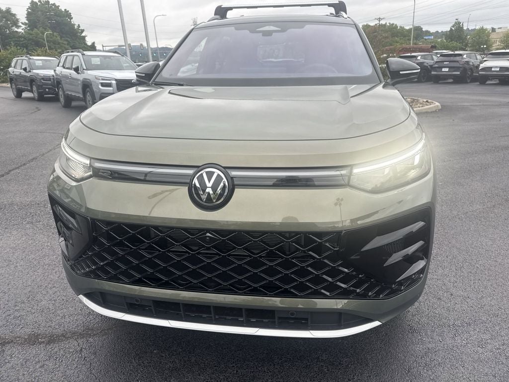 2026 Volkswagen Tiguan 2.0T SEL