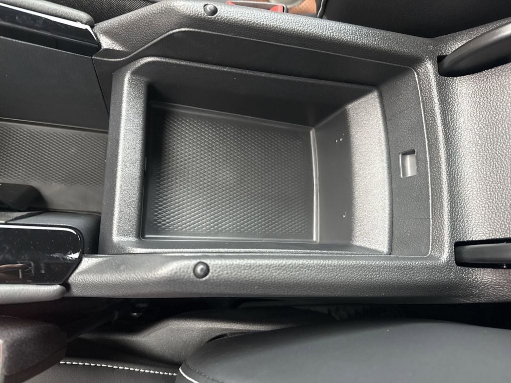 2026 Volkswagen Tiguan 2.0T SEL