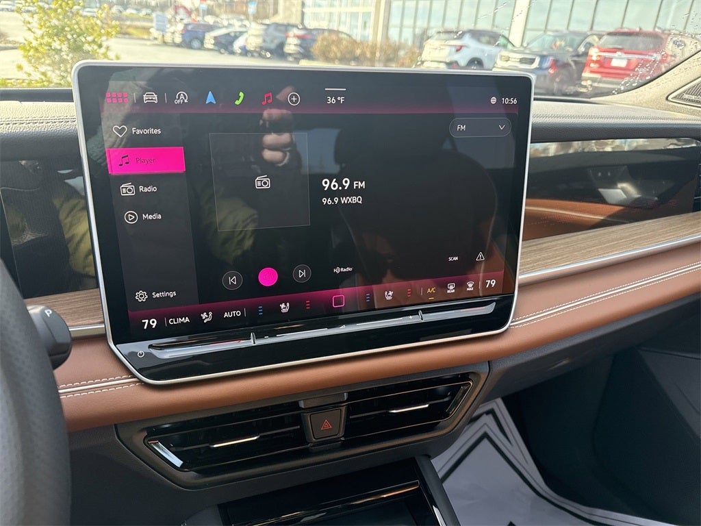 2026 Volkswagen Tiguan 2.0T SEL