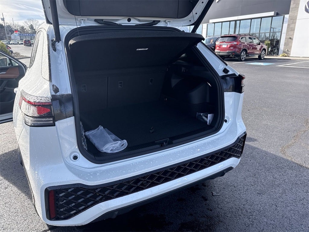 2026 Volkswagen Tiguan 2.0T SEL