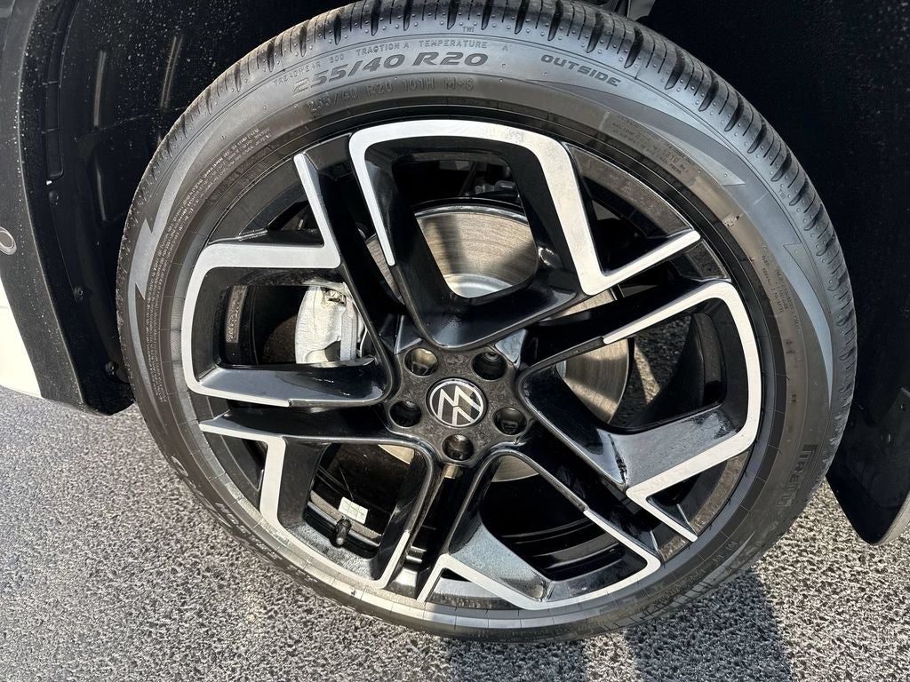 2026 Volkswagen Tiguan 2.0T SEL R-Line Turbo
