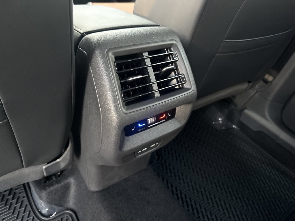 2026 Volkswagen Tiguan 2.0T SEL R-Line Turbo