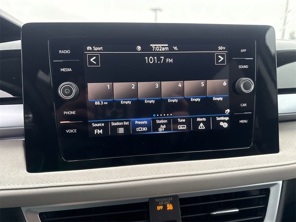 2025 Volkswagen Taos 1.5T SE