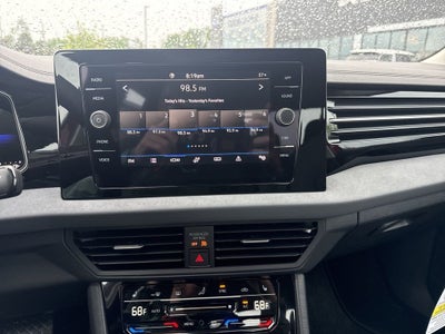 2026 Volkswagen Jetta 1.5T SE