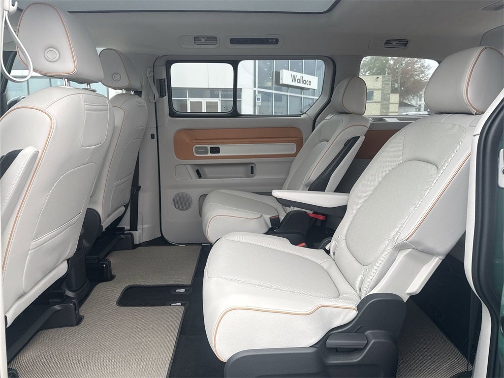 2025 Volkswagen ID. Buzz Pro S Plus