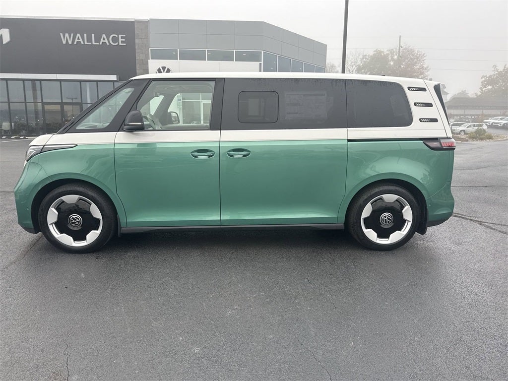 2025 Volkswagen ID. Buzz Pro S Plus