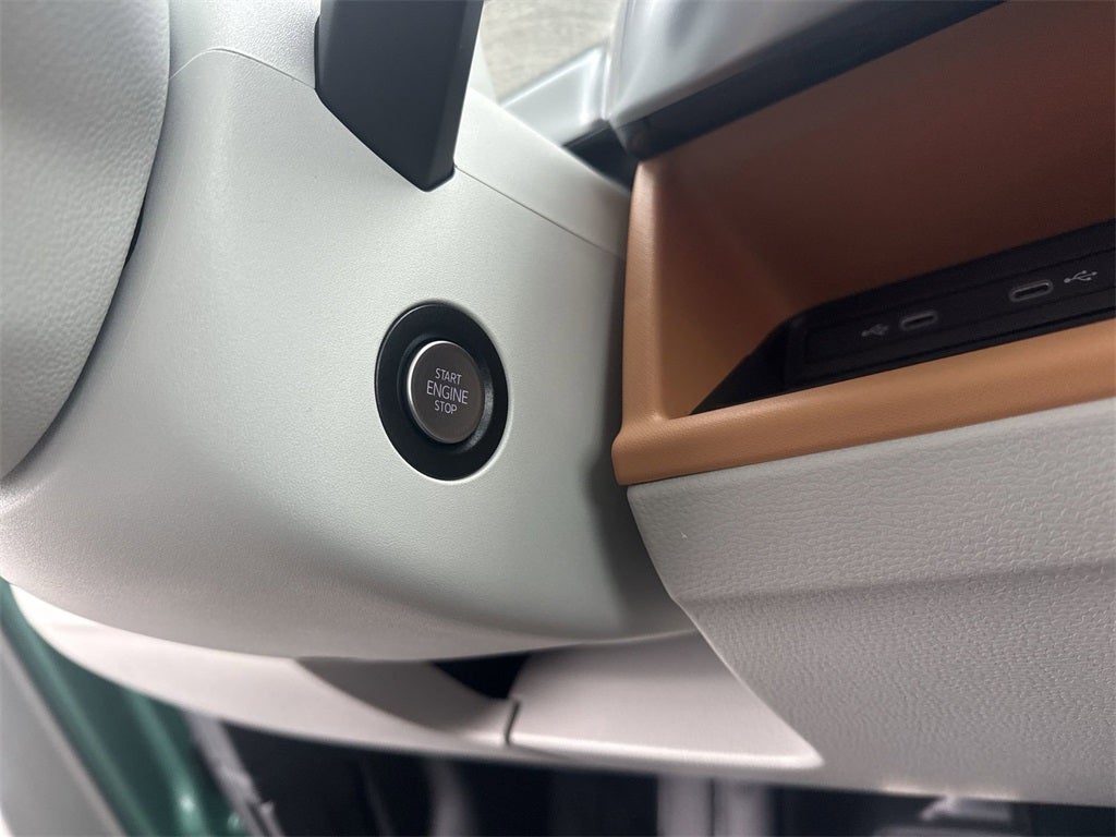 2025 Volkswagen ID. Buzz Pro S Plus