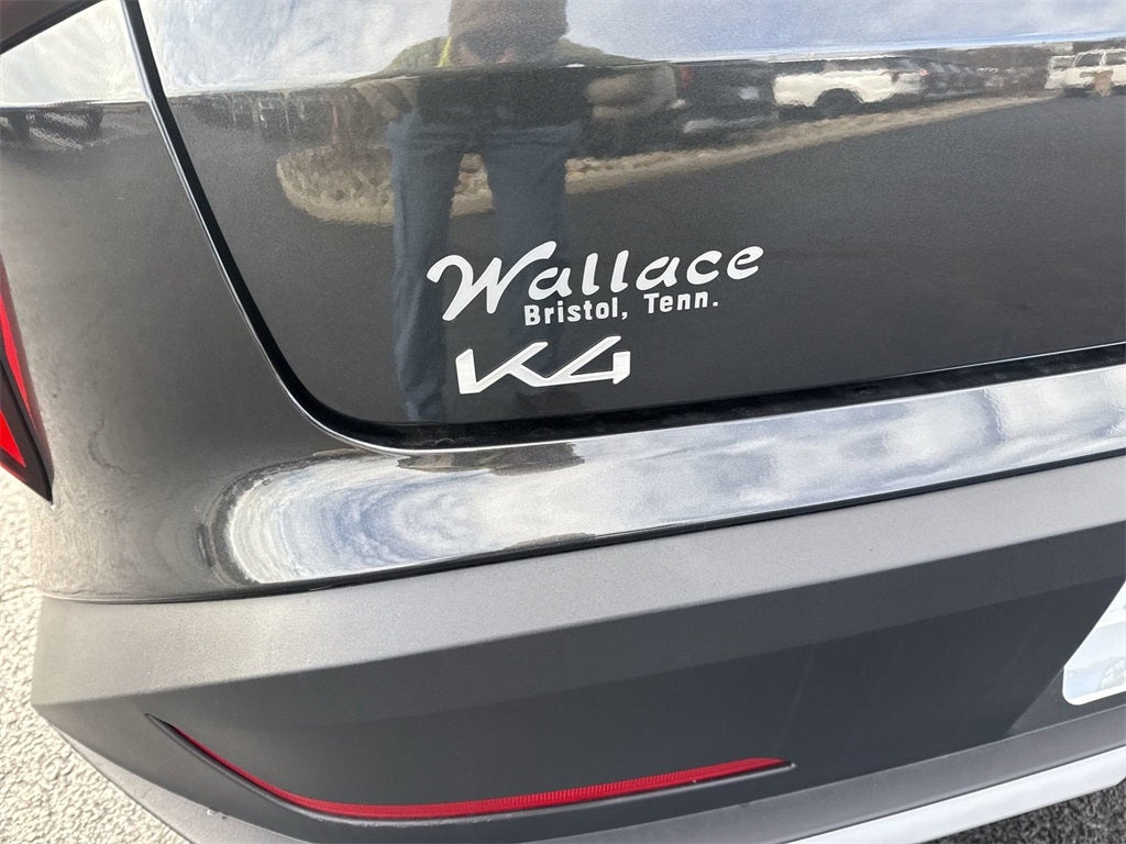 2025 Kia K4 LX