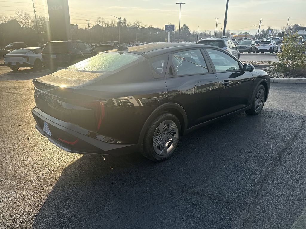2026 Kia K4 LX
