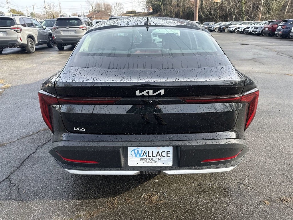 2026 Kia K4 LXS