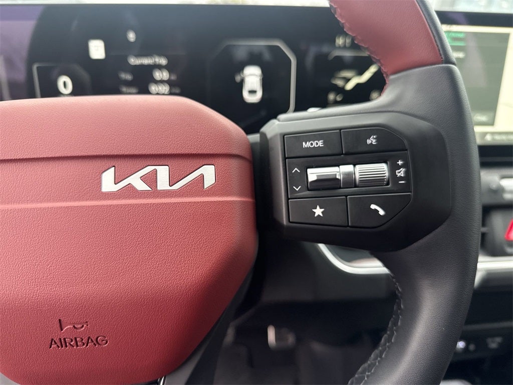 2025 Kia K4 GT-Line Turbo