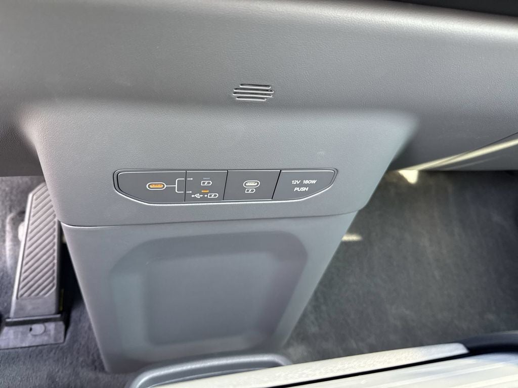 2026 Kia EV9 Land